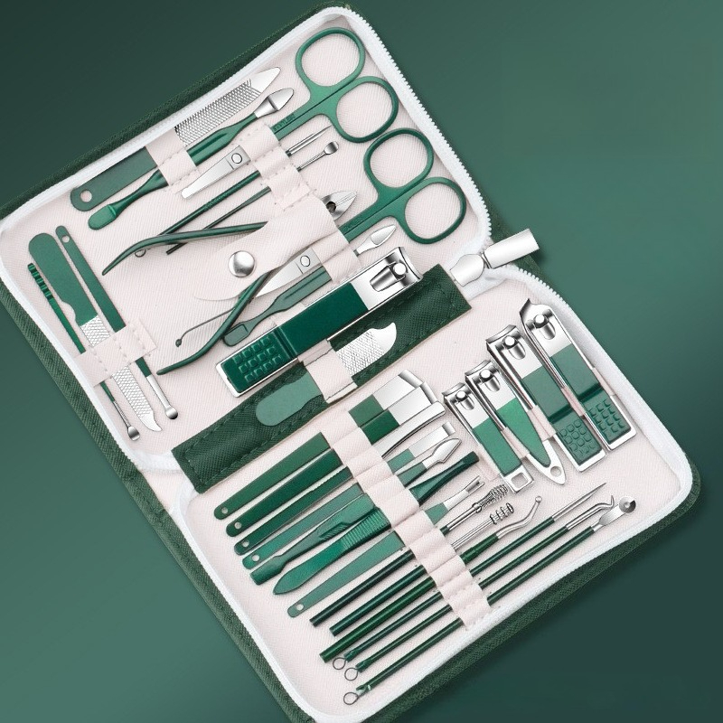Manicure kit 30 Pcs Set Person - đánh giá và giá Nail Care Kit Mens