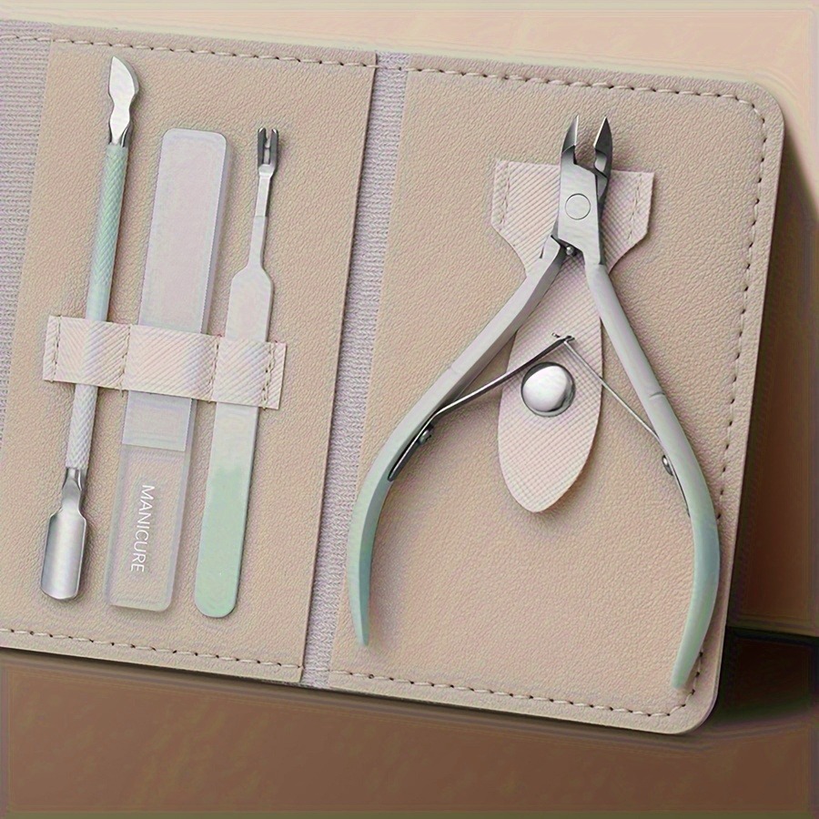 Manicure set Men Personal Care - đánh giá và giá Nail Care Kit Mens